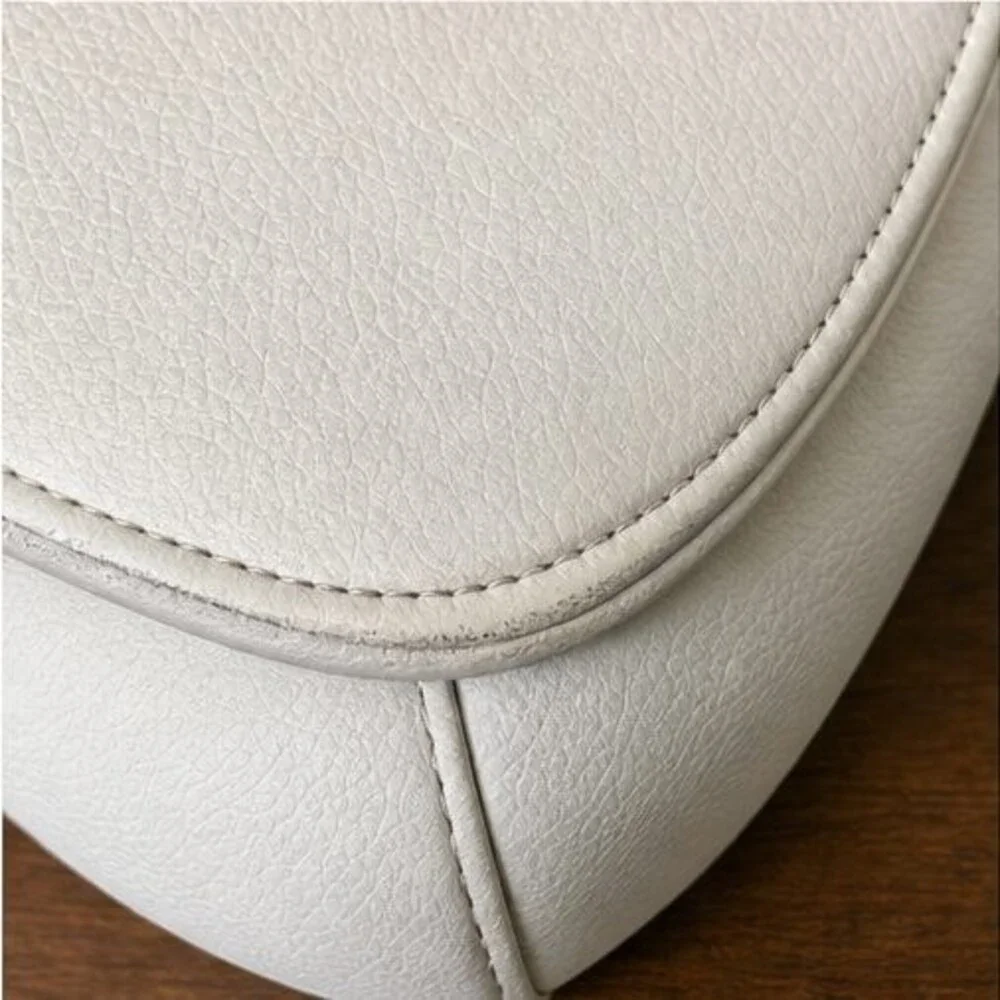 Louis Vuitton Montaigne Handbag in Monogram Coated Canvas with Gold Hardware